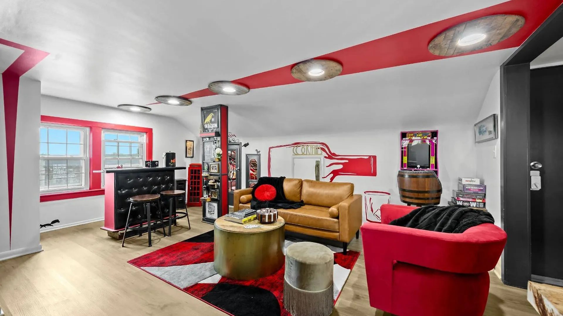8 Min To Churchill Downs Perfect For Groups Louisville USA